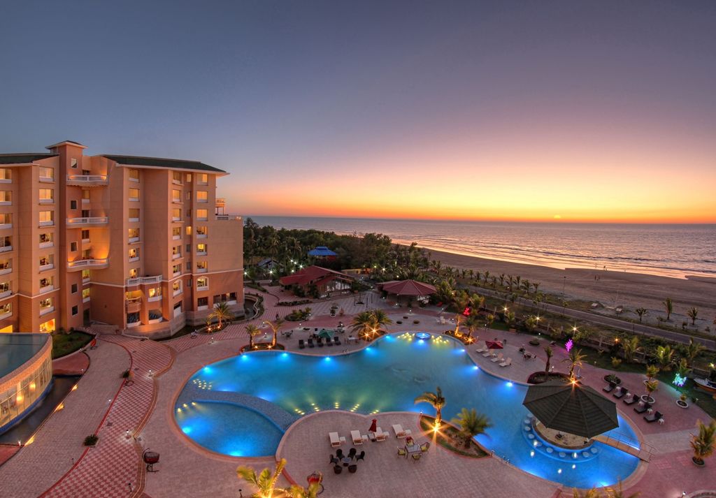 Royal Tulip Sea Pearl Beach Resort & Spa Cox's Bazar Exterior photo